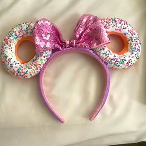 Disney ears